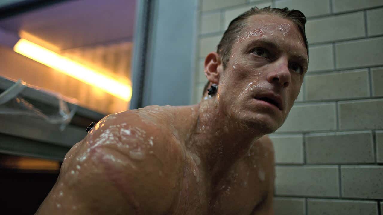 Altered Carbon 1. Sezon 1. Bölüm kapak