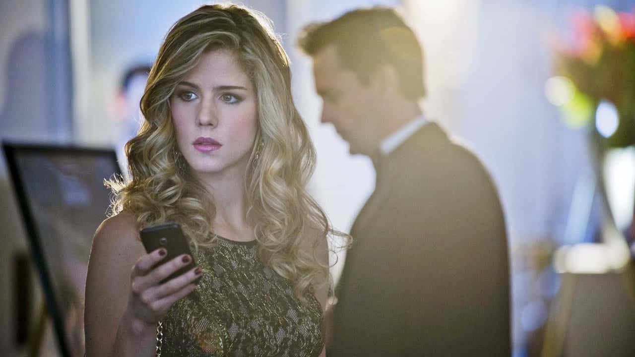 Arrow 1. Sezon 15. Bölüm kapak