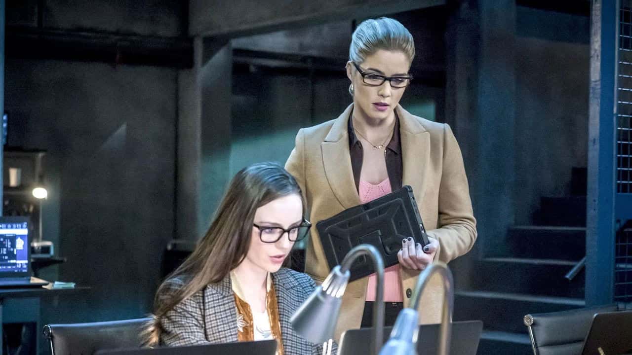 Arrow 5. Sezon 16. Bölüm kapak