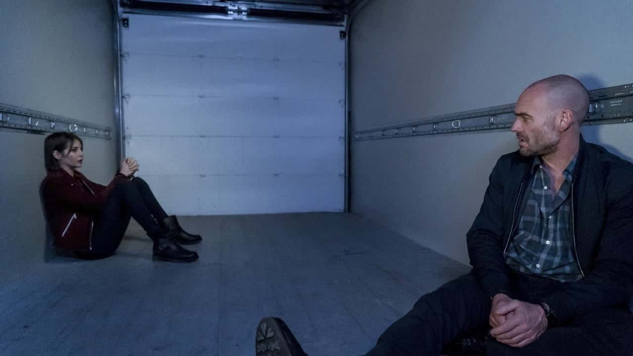 Arrow 5. Sezon 22. Bölüm kapak