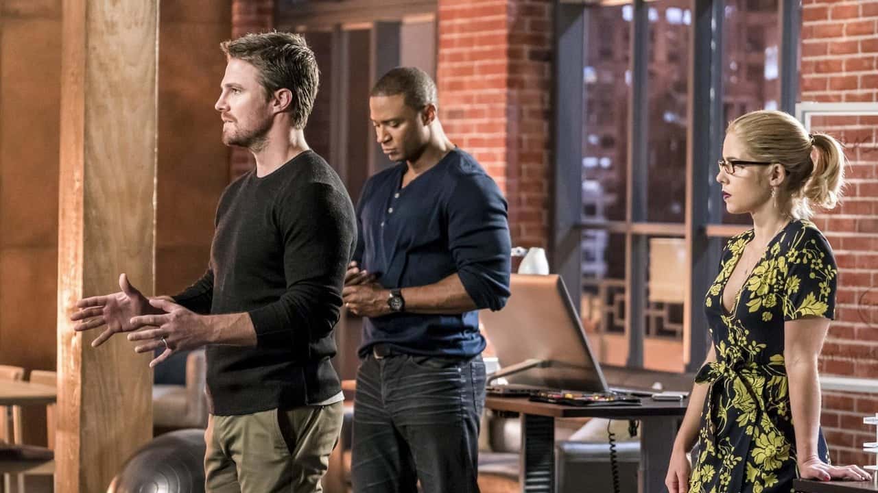 Arrow 6. Sezon 10. Bölüm kapak