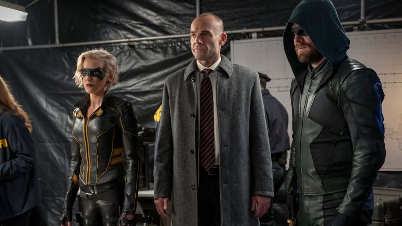 Arrow 8. Sezon 6. Bölüm kapak