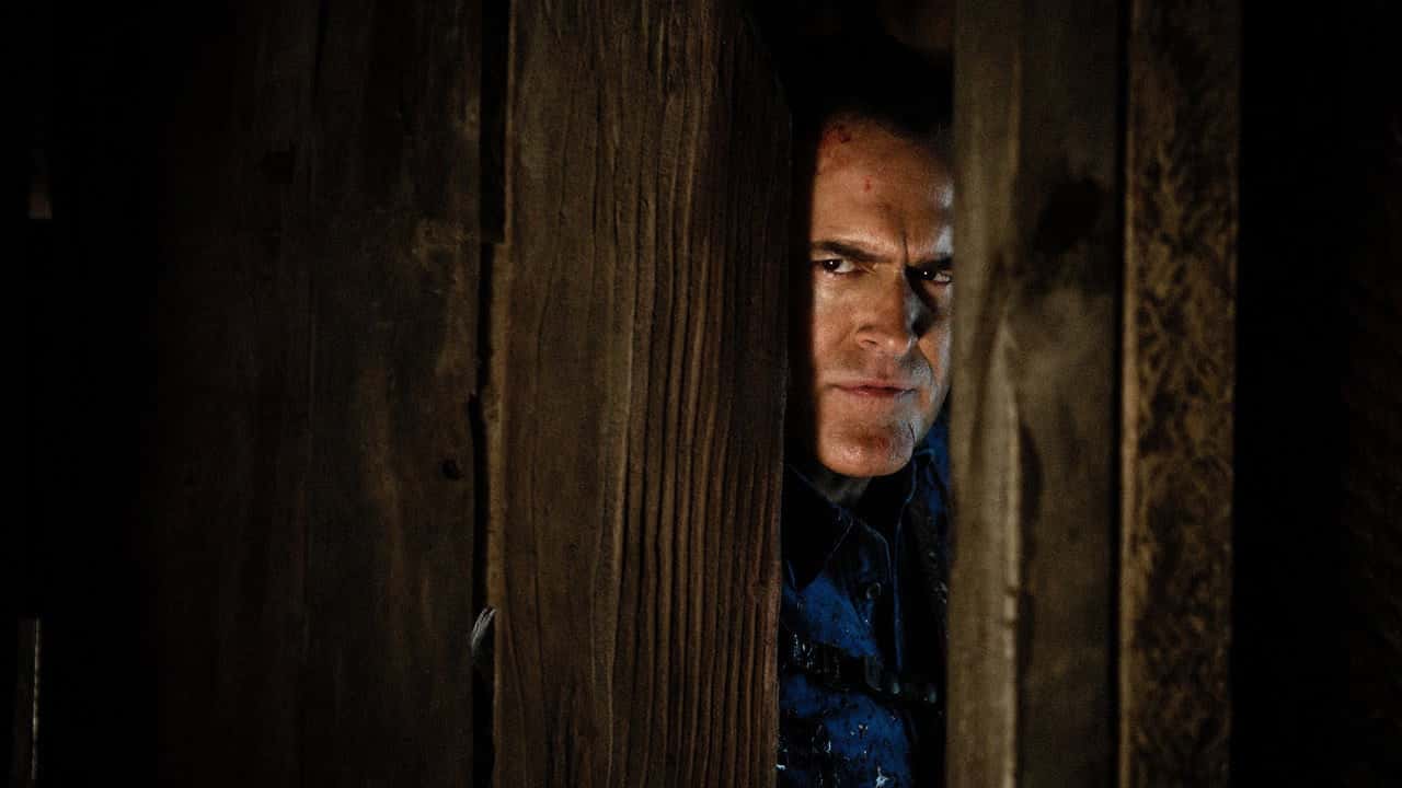 Ash vs Evil Dead 1. Sezon 10. Bölüm kapak