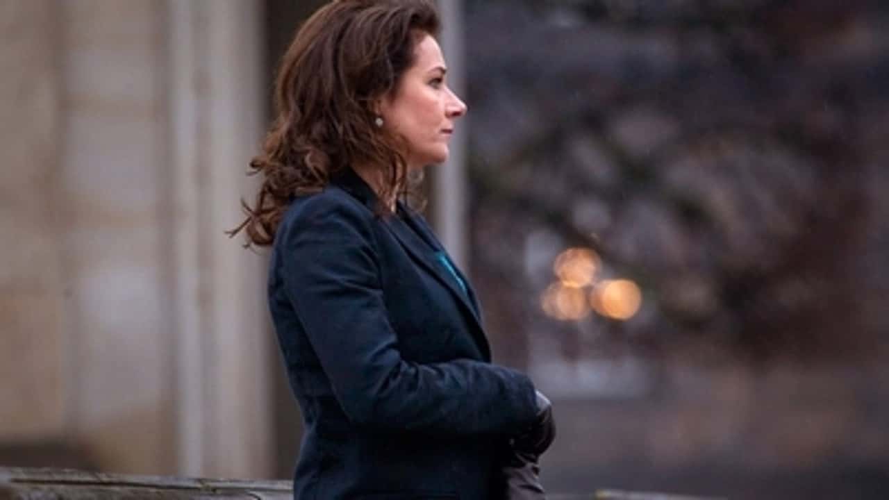 Borgen 3. Sezon 1. Bölüm kapak