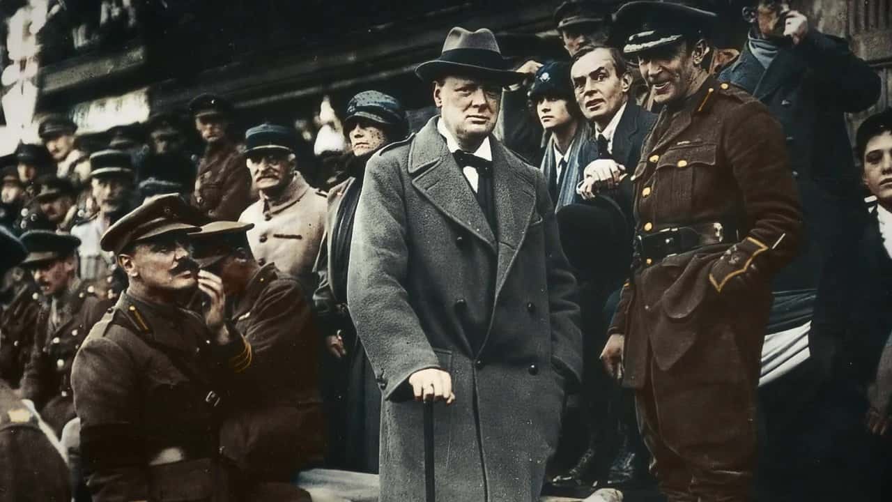 Churchill Savaşta 1. Sezon 1. Bölüm kapak