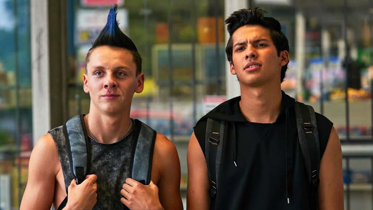 Cobra Kai 2. Sezon 1. Bölüm kapak