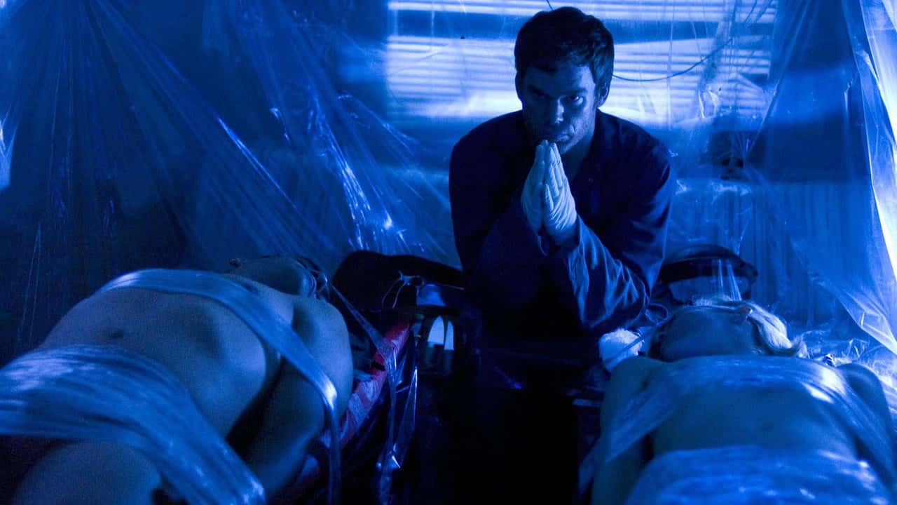Dexter 1. Sezon 5. Bölüm kapak