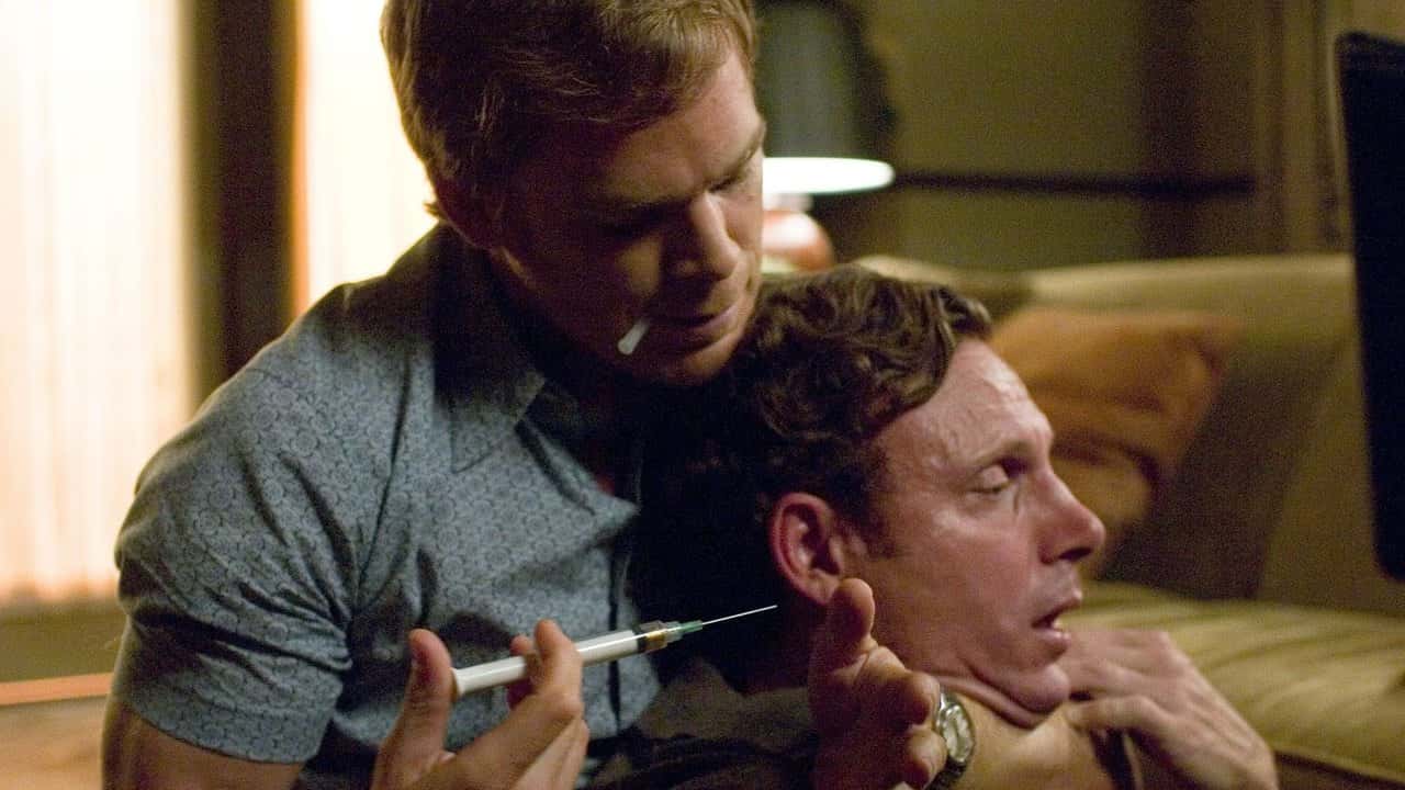 Dexter 1. Sezon 8. Bölüm kapak