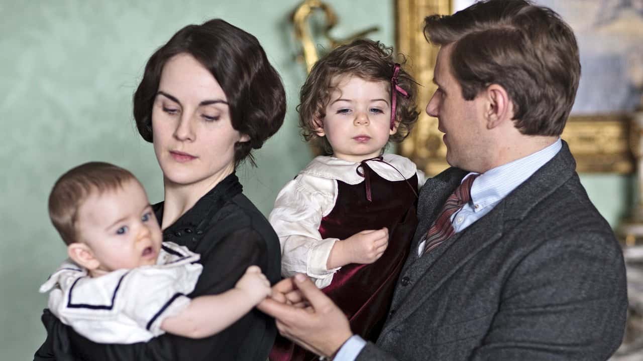 Downton Abbey 4. Sezon 1. Bölüm kapak