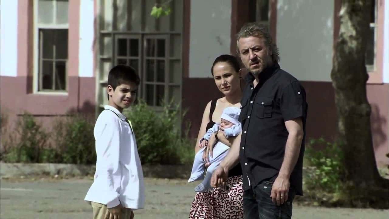 Ezel 2. Sezon 37. Bölüm kapak
