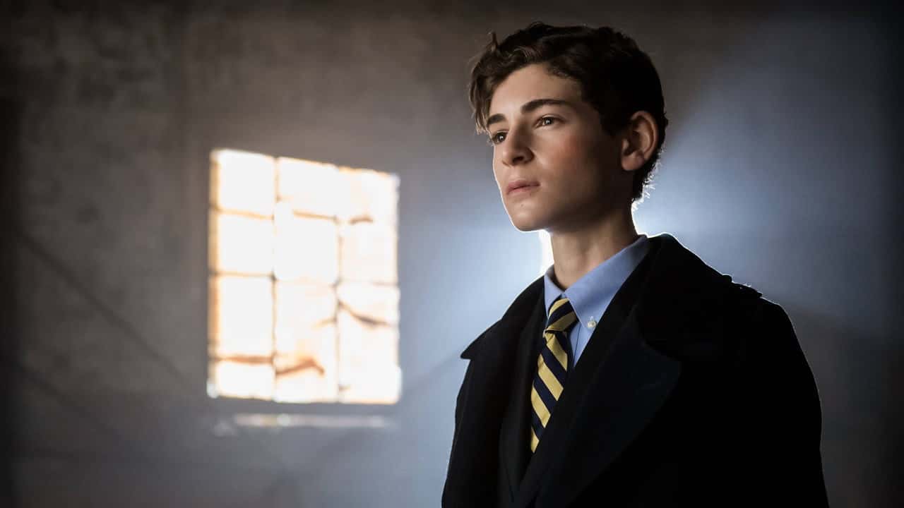 Gotham 2. Sezon 10. Bölüm kapak