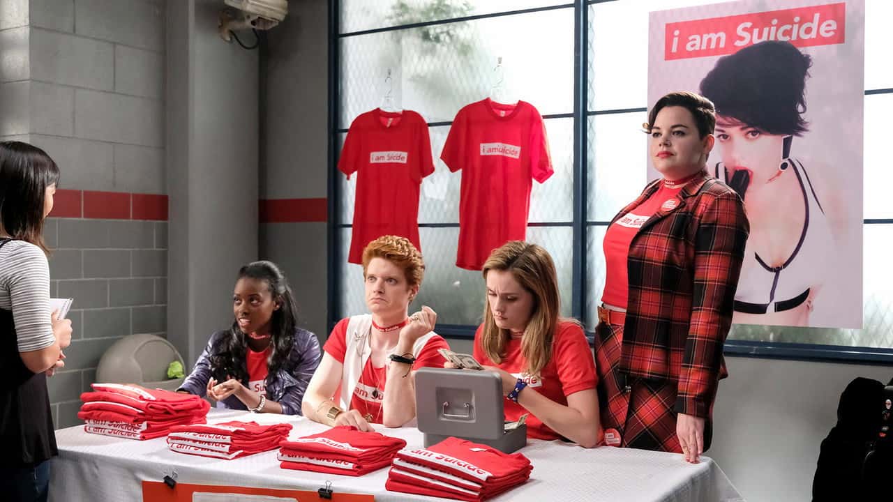 Heathers 1. Sezon 4. Bölüm kapak