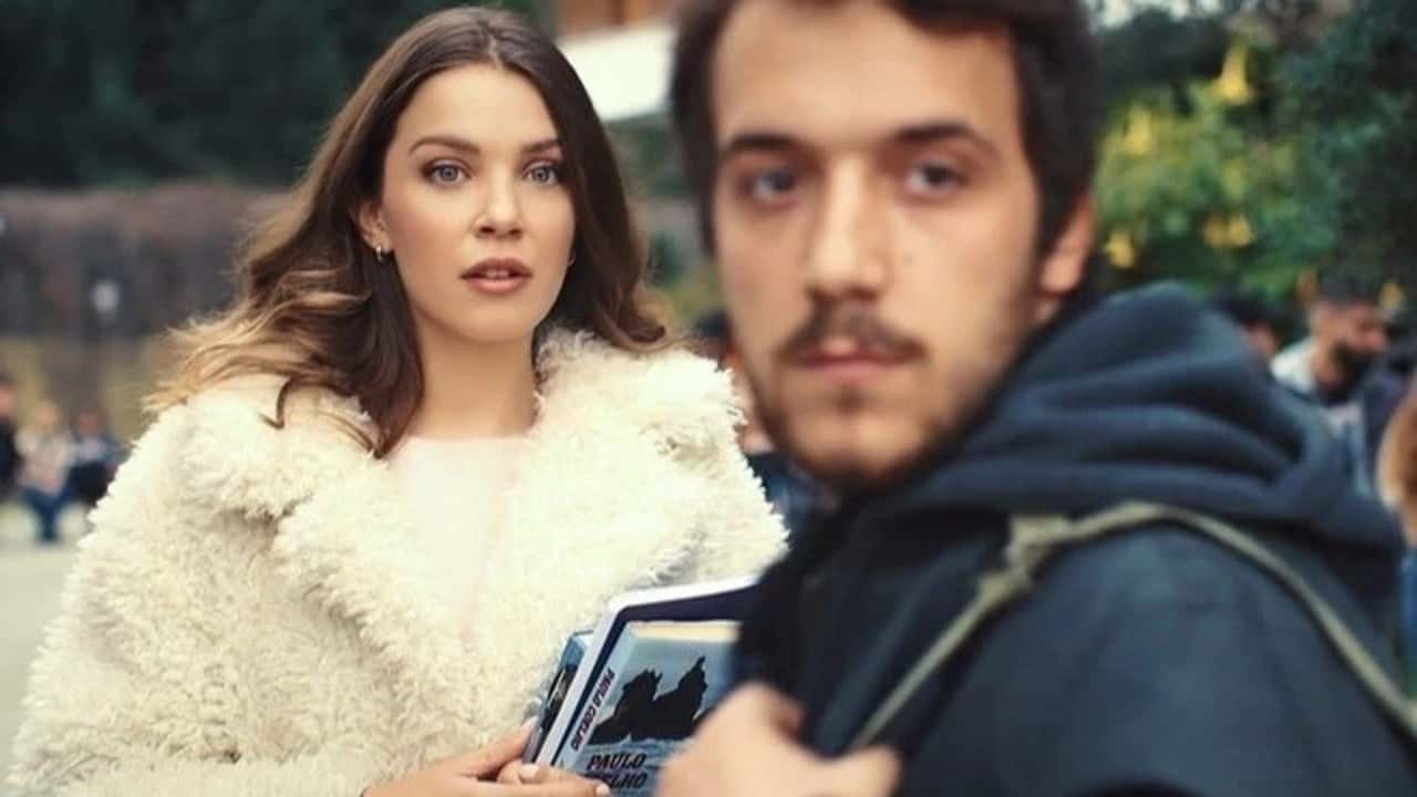 Hiç 1. Sezon 2. Bölüm kapak