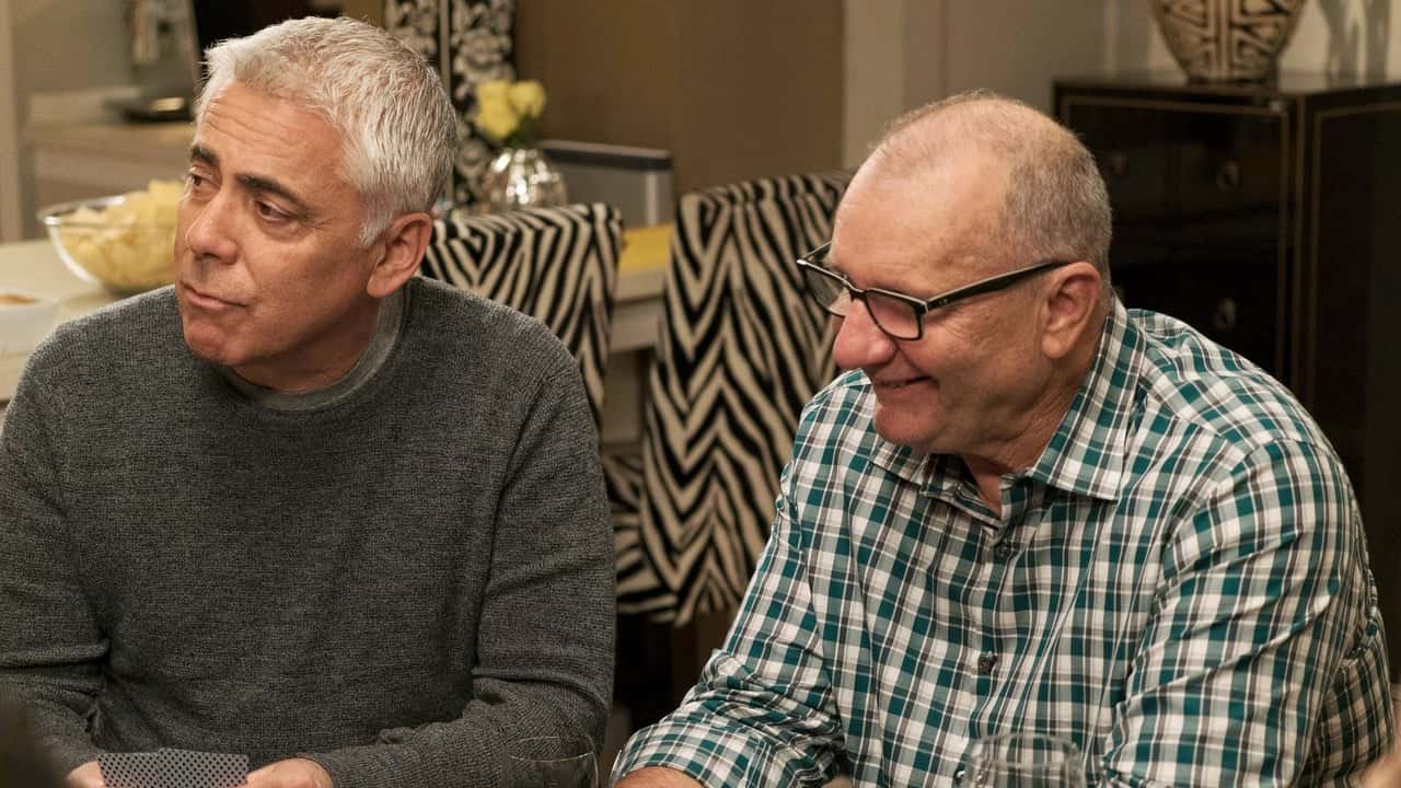 Modern Family 7. Sezon 19. Bölüm kapak