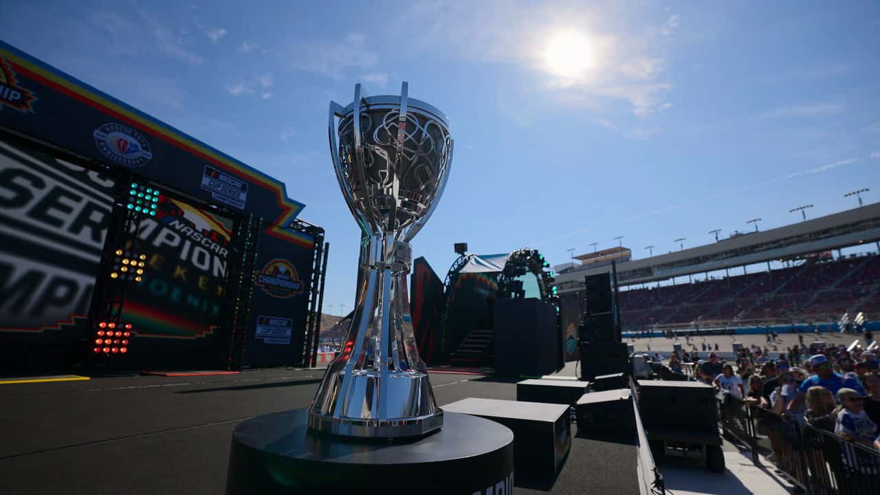 NASCAR: Tam Gaz 1. Sezon 5. Bölüm kapak