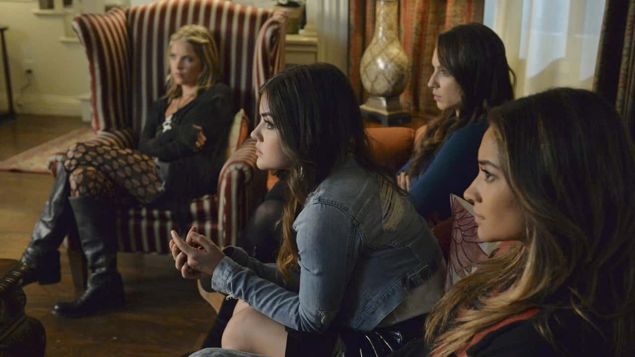 Pretty Little Liars 5. Sezon 12. Bölüm kapak