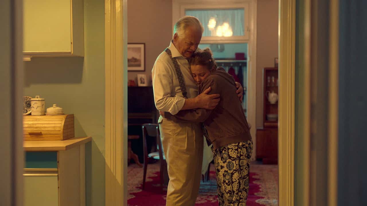 Queen 1. Sezon 2. Bölüm kapak