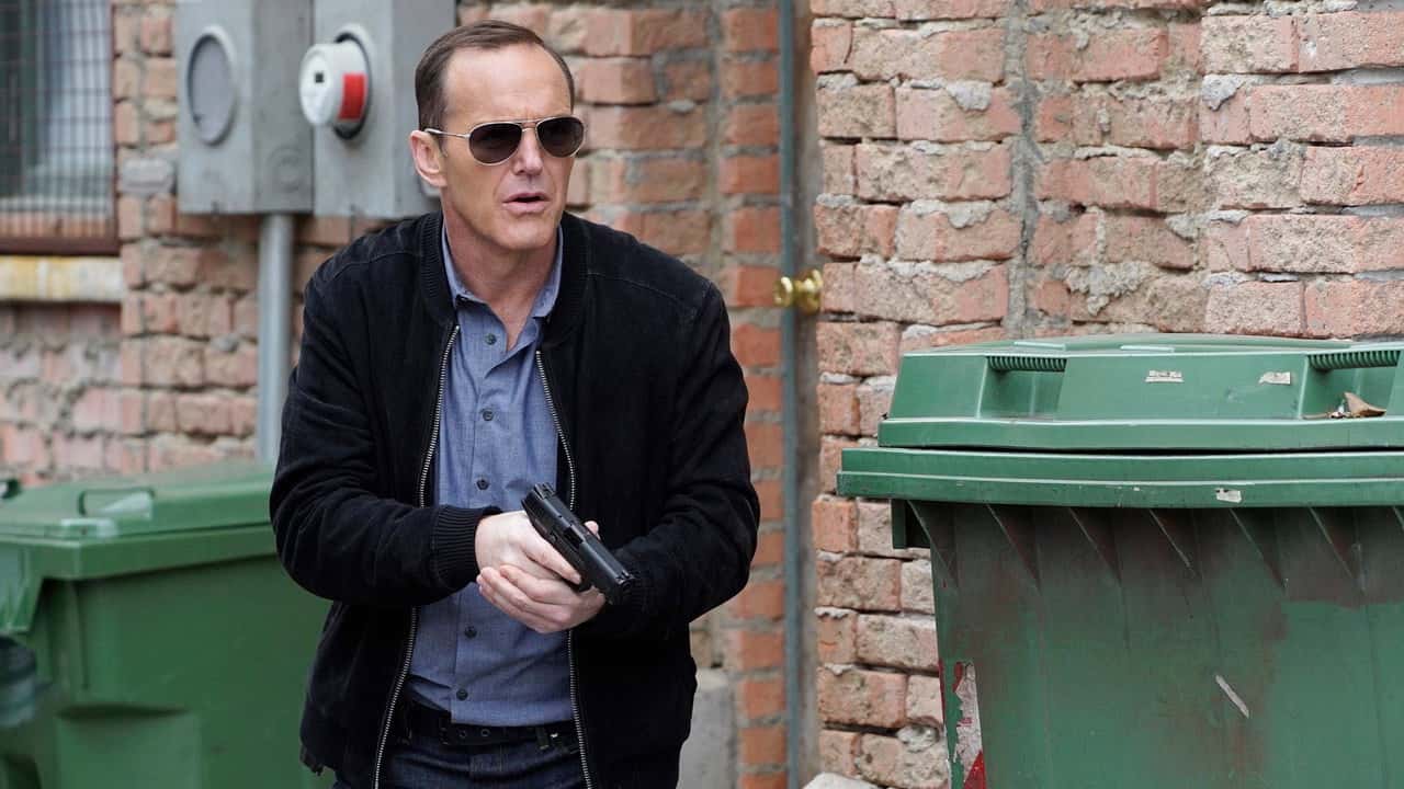 S.H.I.E.L.D. Ajanları 3. Sezon 15. Bölüm kapak