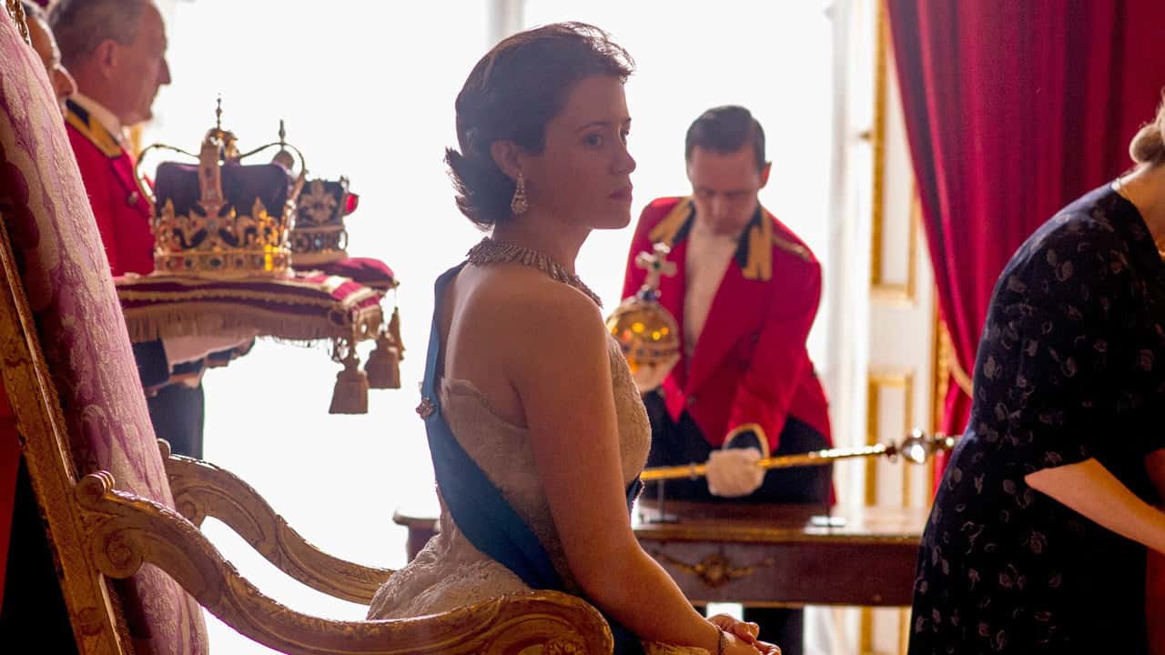 The Crown 1. Sezon 10. Bölüm kapak