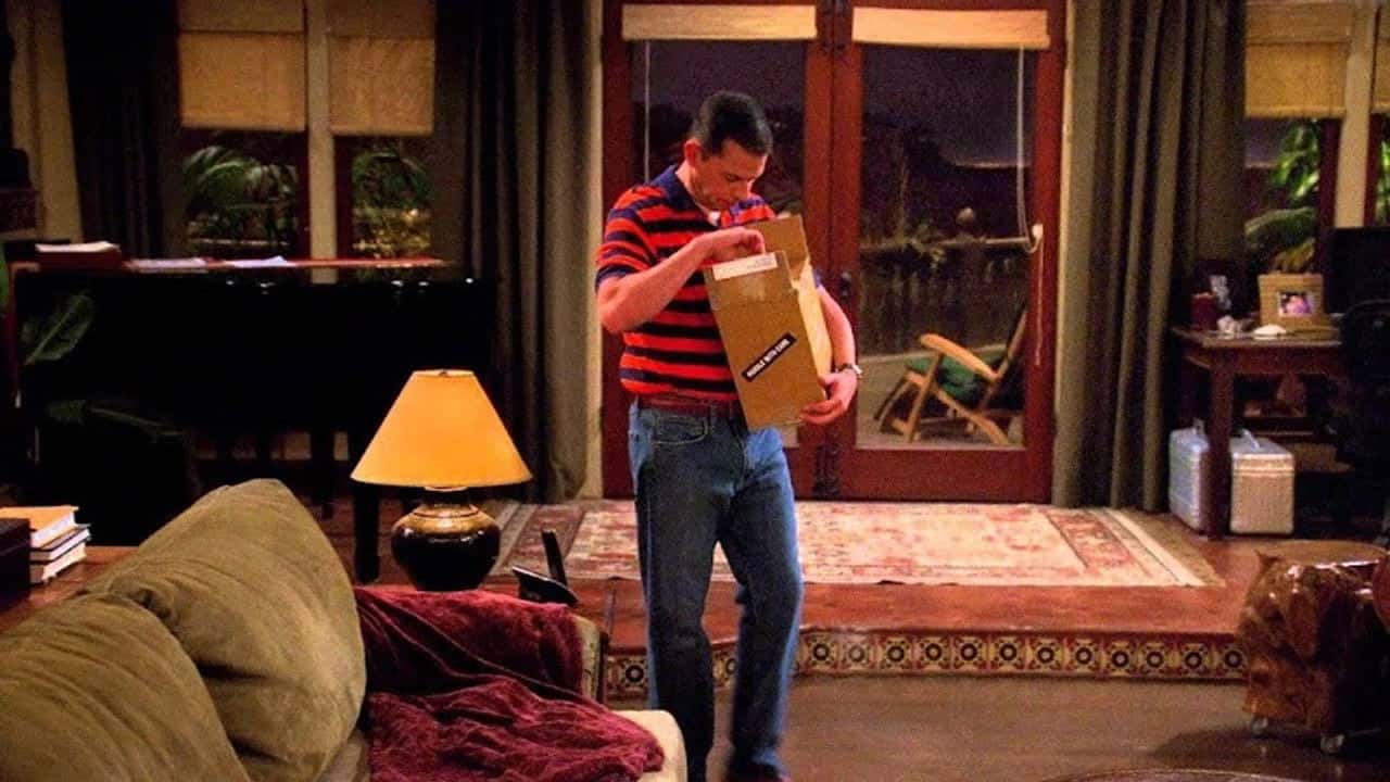 Two and a Half Men 9. Sezon 1. Bölüm kapak