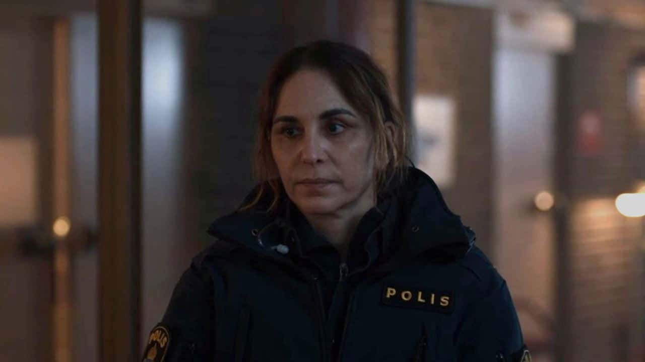 Veronika 1. Sezon 1. Bölüm kapak