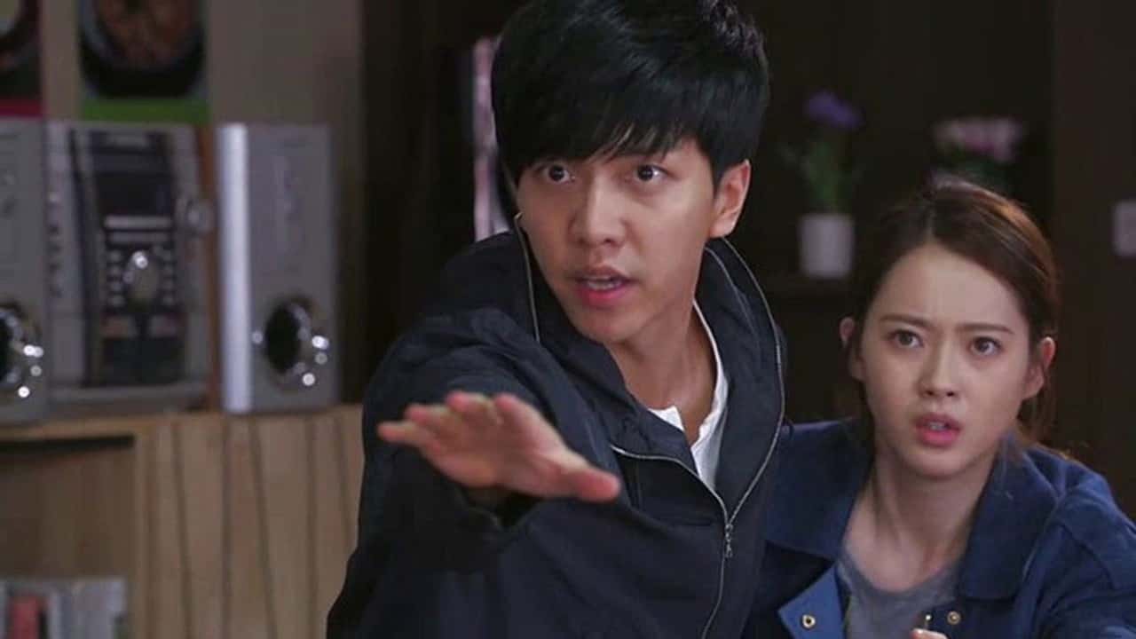 You're All Surrounded 1. Sezon 4. Bölüm kapak