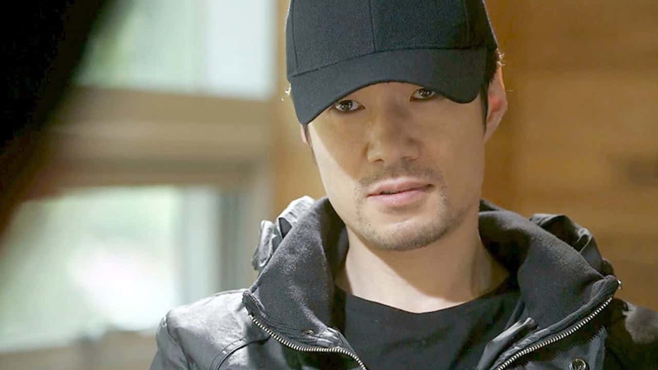 You're All Surrounded 1. Sezon 8. Bölüm kapak