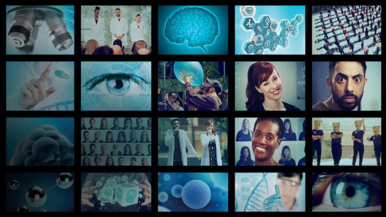 100 Humans: Life's Questions. Answered. arka plan