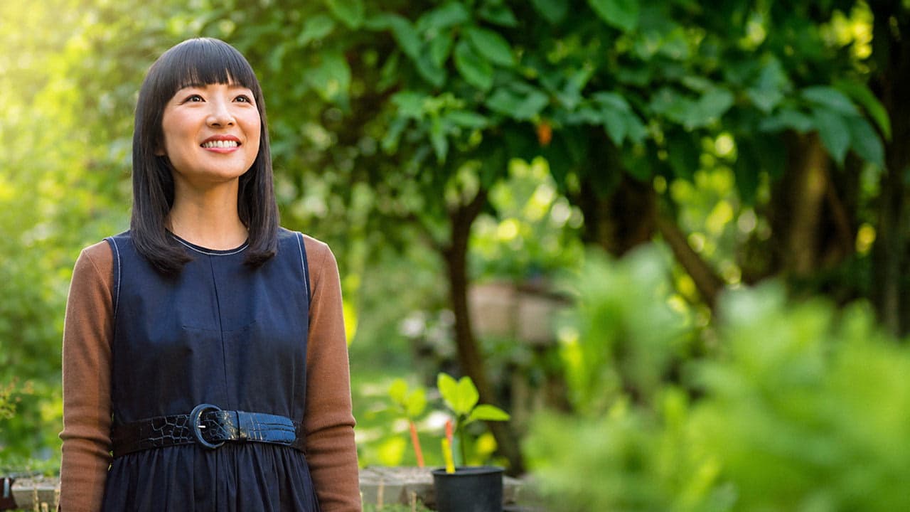 Sparking Joy with Marie Kondo arka plan