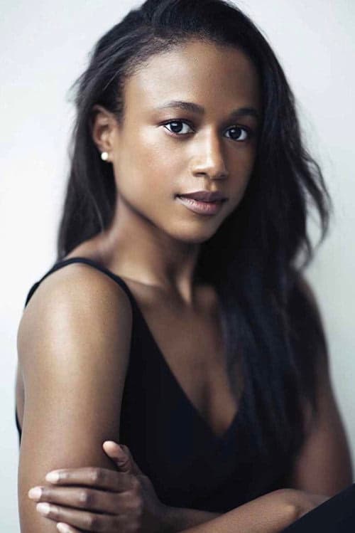 Ashlei Sharpe Chestnut filmleri