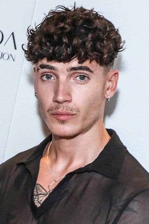 Cam Holmes filmleri