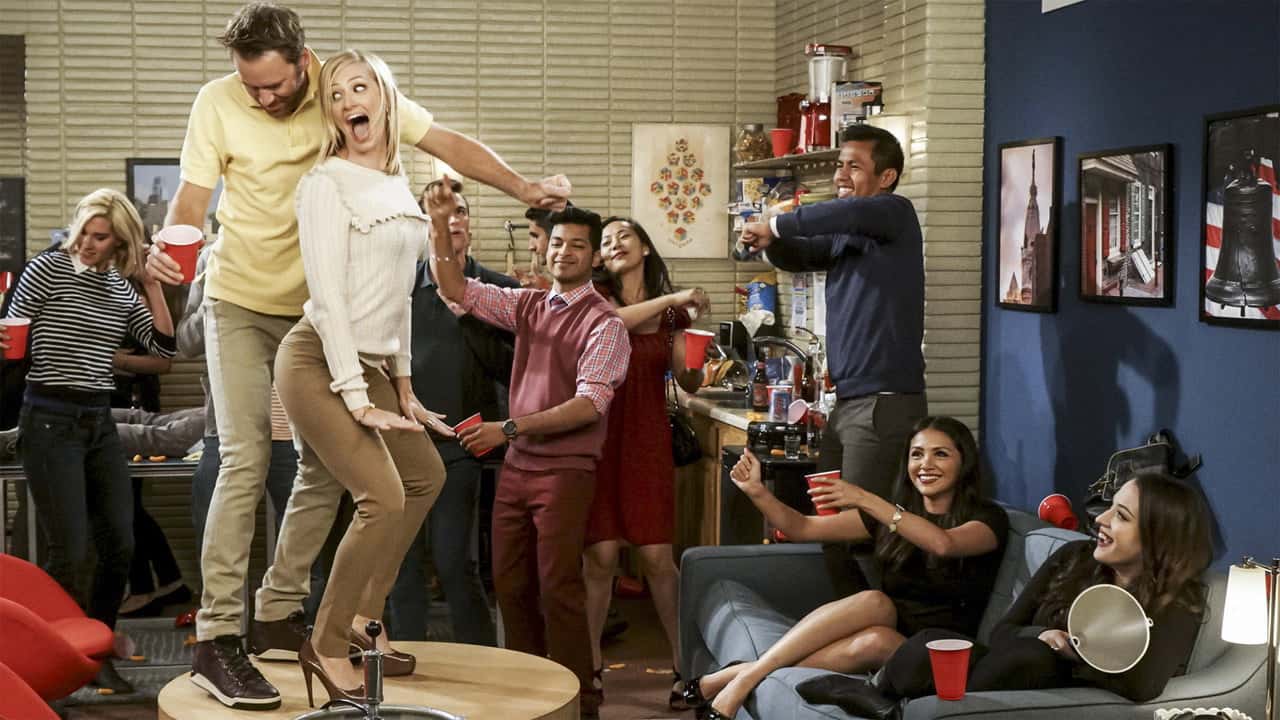 2 Broke Girls 6. Sezon 4. Bölüm kapak