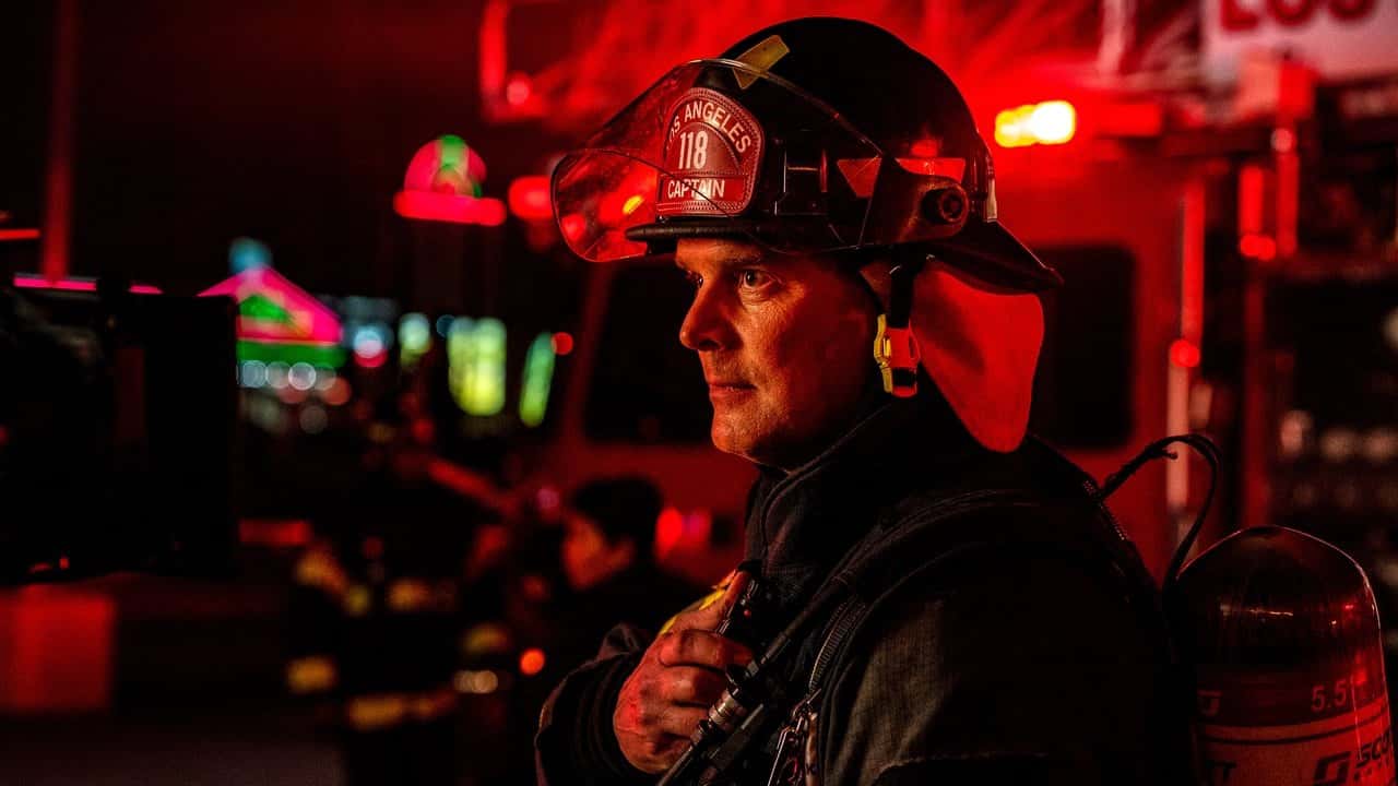 9-1-1 2. Sezon 16. Bölüm kapak