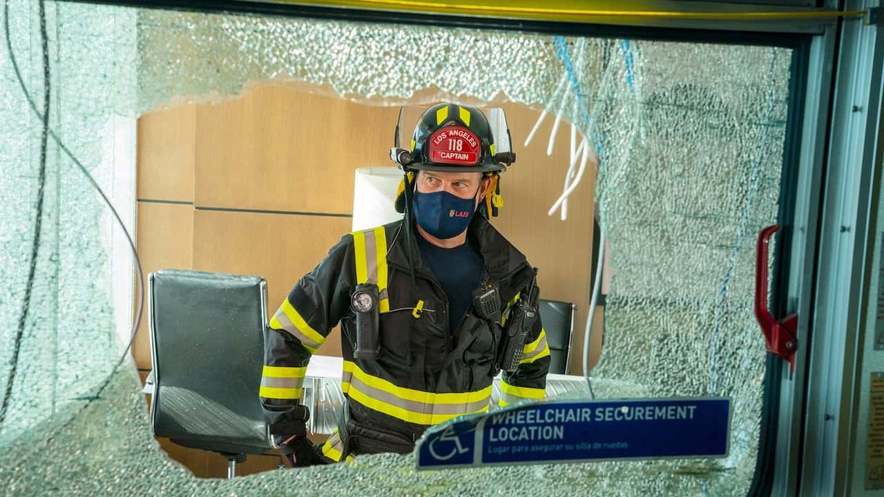 9-1-1 4. Sezon 1. Bölüm kapak