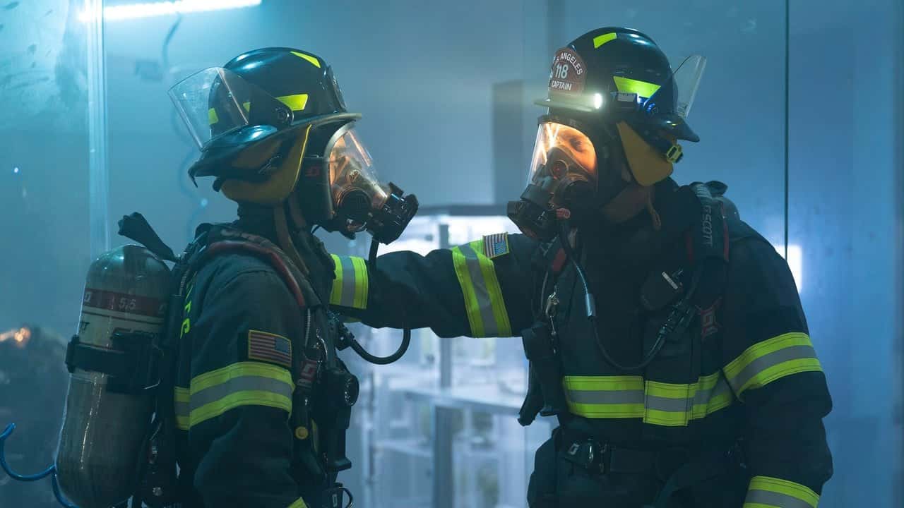 9-1-1 8. Sezon 15. Bölüm kapak