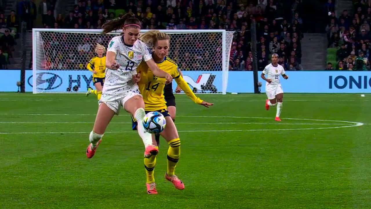 Baskı Altında: ABD Kadın Futbol Takımı Dünya Kupasında 1. Sezon 4. Bölüm kapak