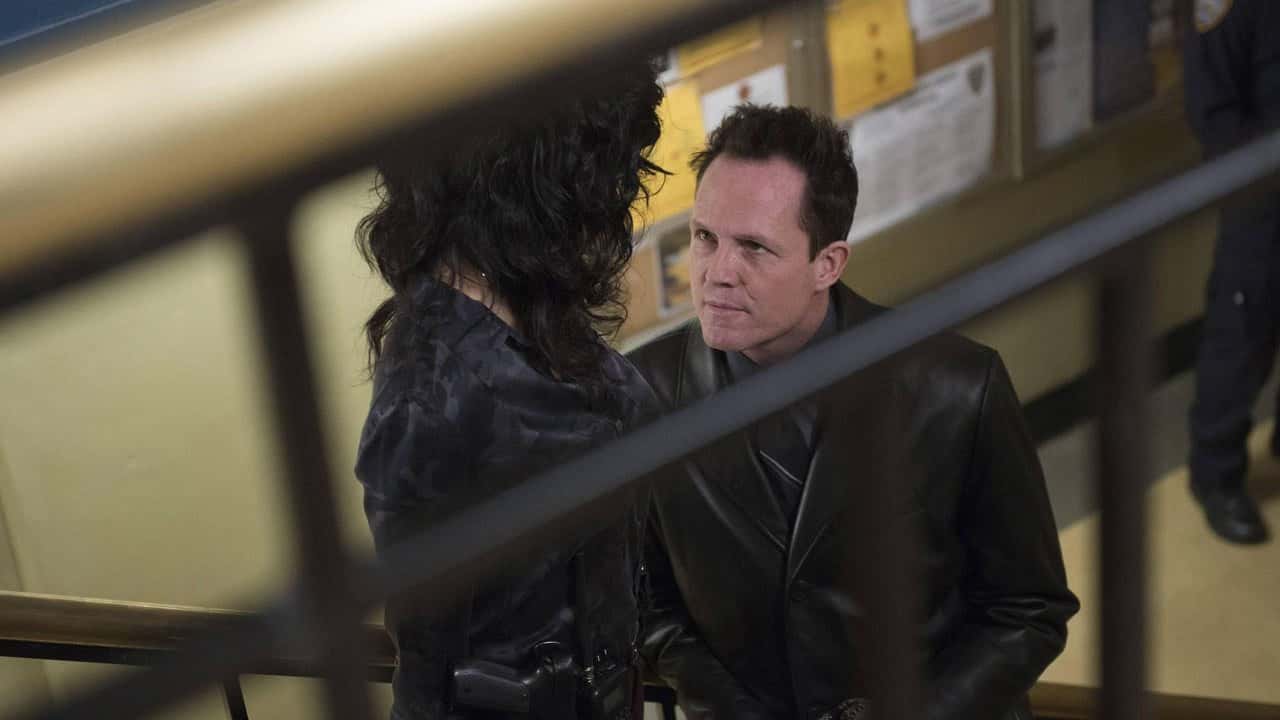 Brooklyn Nine-Nine 1. Sezon 15. Bölüm kapak