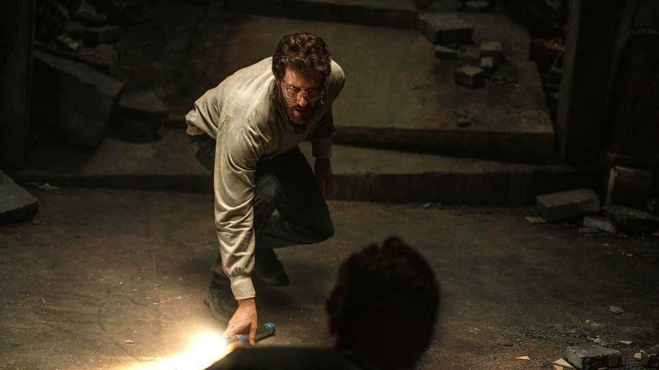 Counterpart 2. Sezon 6. Bölüm kapak