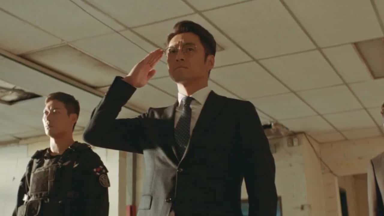 Designated Survivor: 60 Days 1. Sezon 6. Bölüm kapak