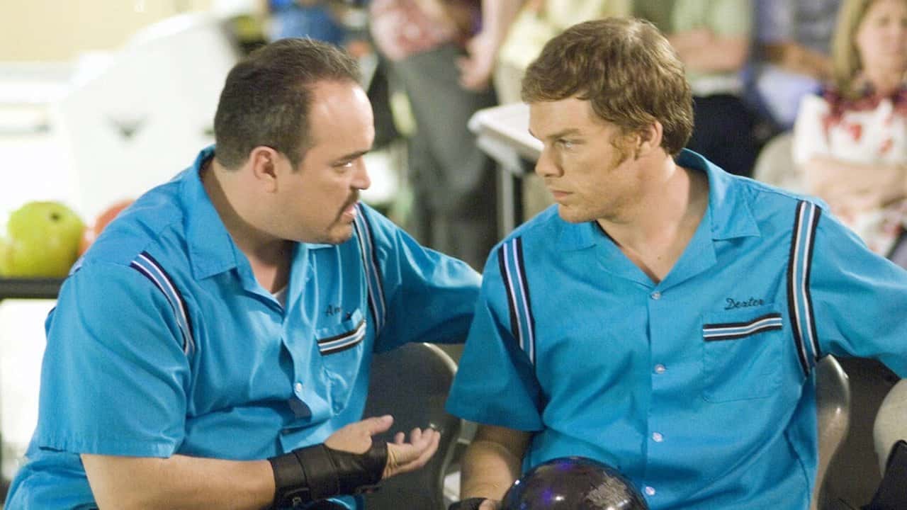 Dexter 2. Sezon 1. Bölüm kapak