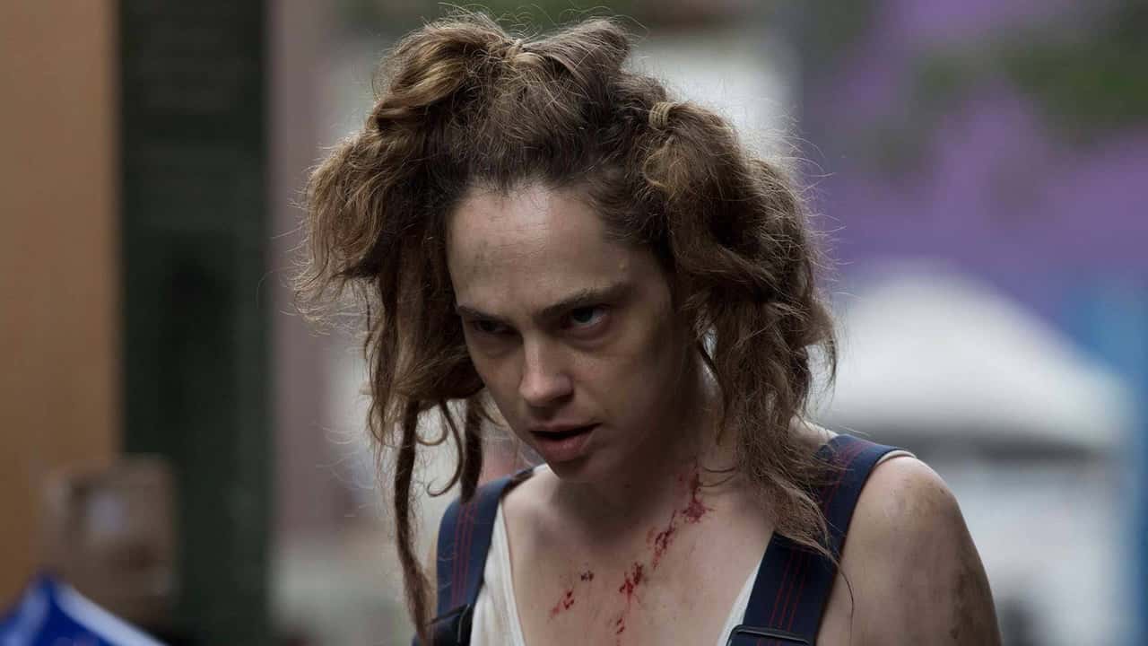 Dirk Gently's Holistic Detective Agency 1. Sezon 6. Bölüm kapak