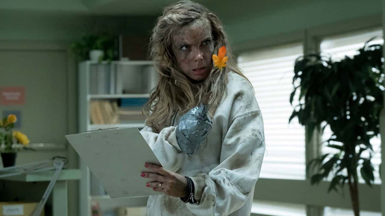 Dirk Gently's Holistic Detective Agency 2. Sezon 6. Bölüm kapak