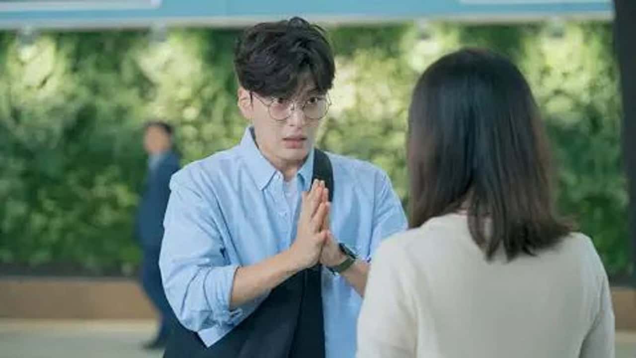 Familiar Wife 1. Sezon 13. Bölüm kapak