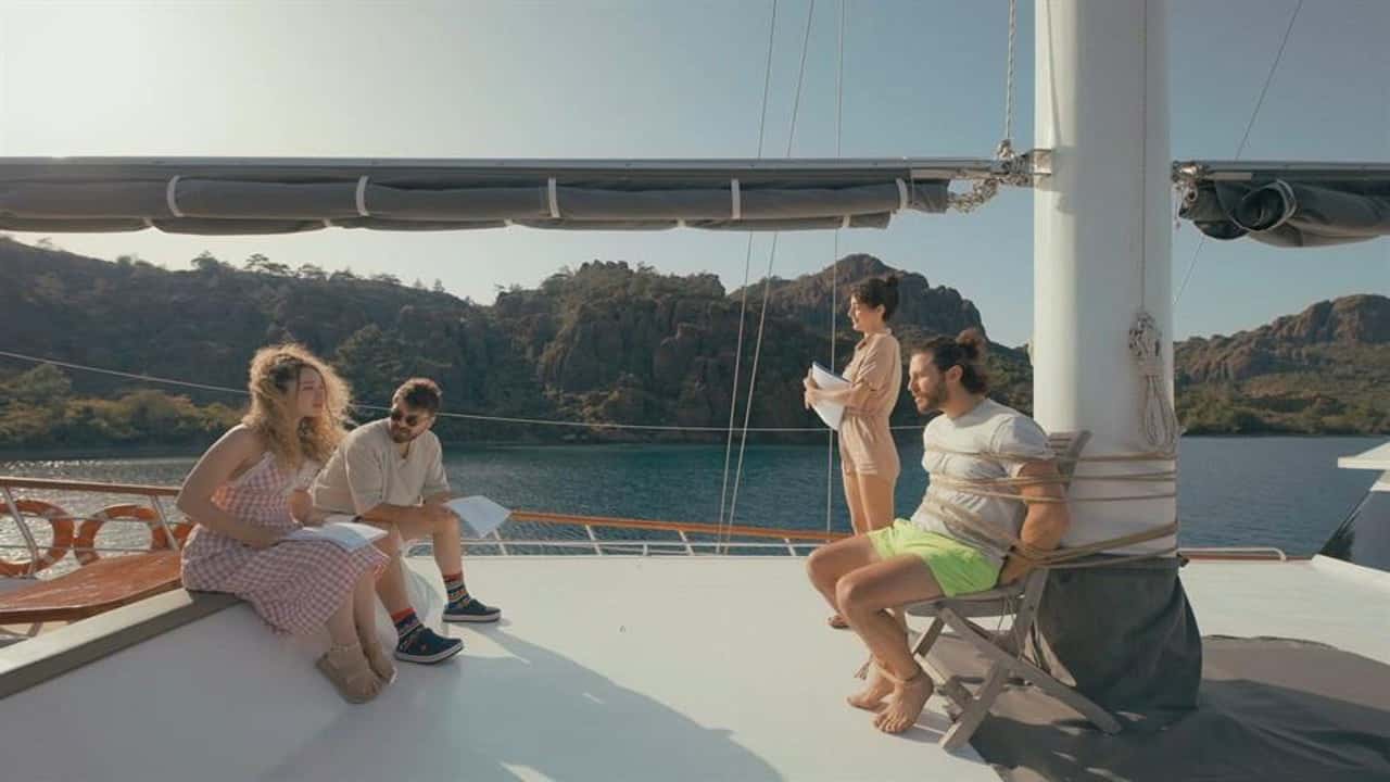 Fandom 2. Sezon 4. Bölüm kapak