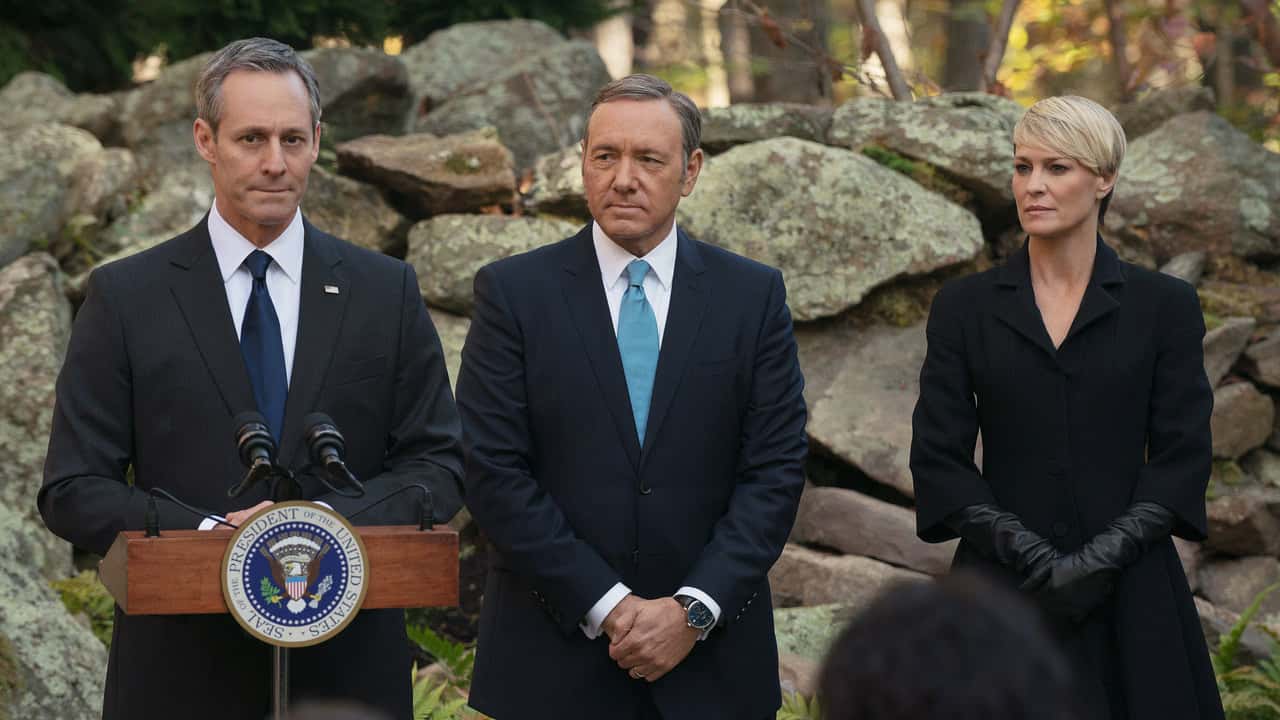 House of Cards 2. Sezon 13. Bölüm kapak