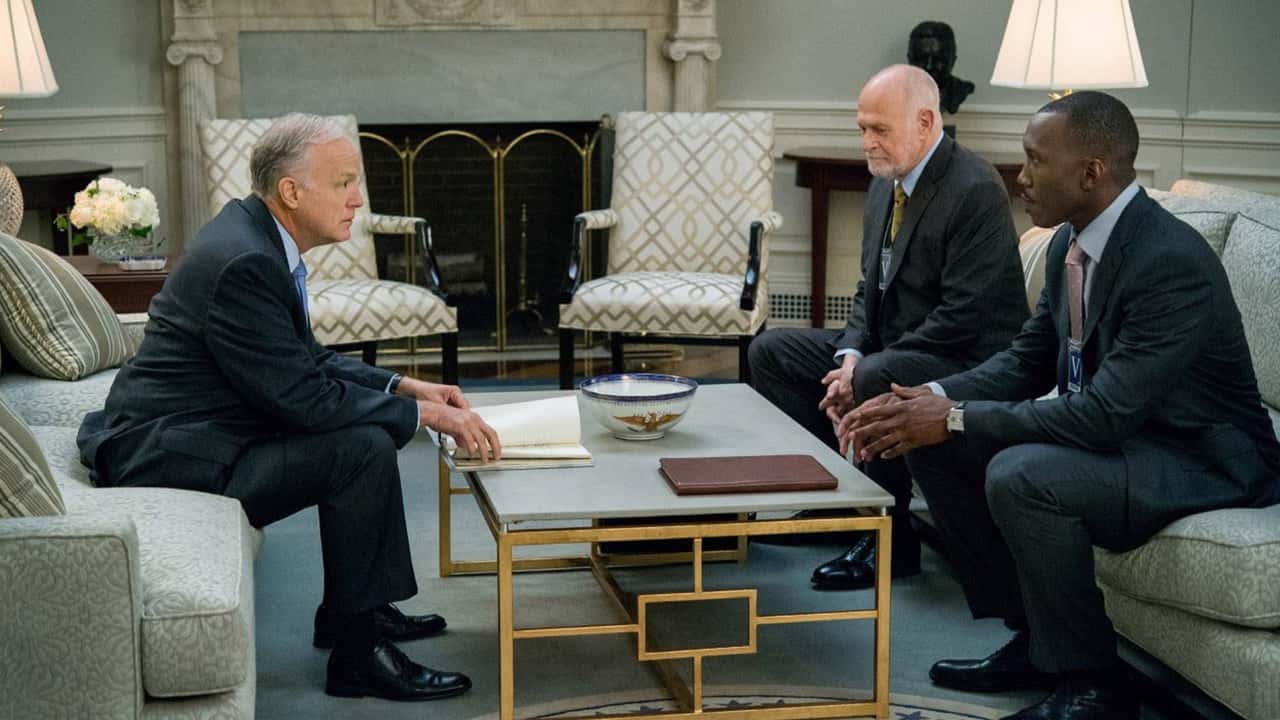 House of Cards 4. Sezon 5. Bölüm kapak