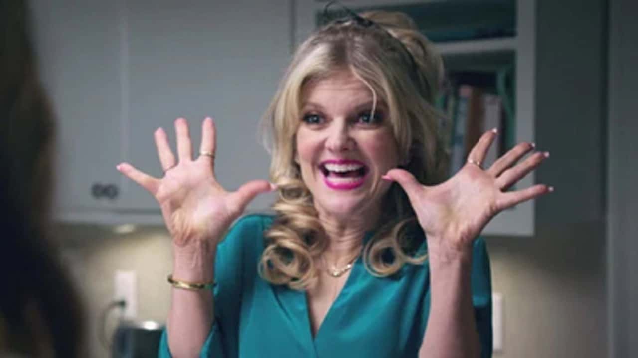Insatiable 1. Sezon 11. Bölüm kapak