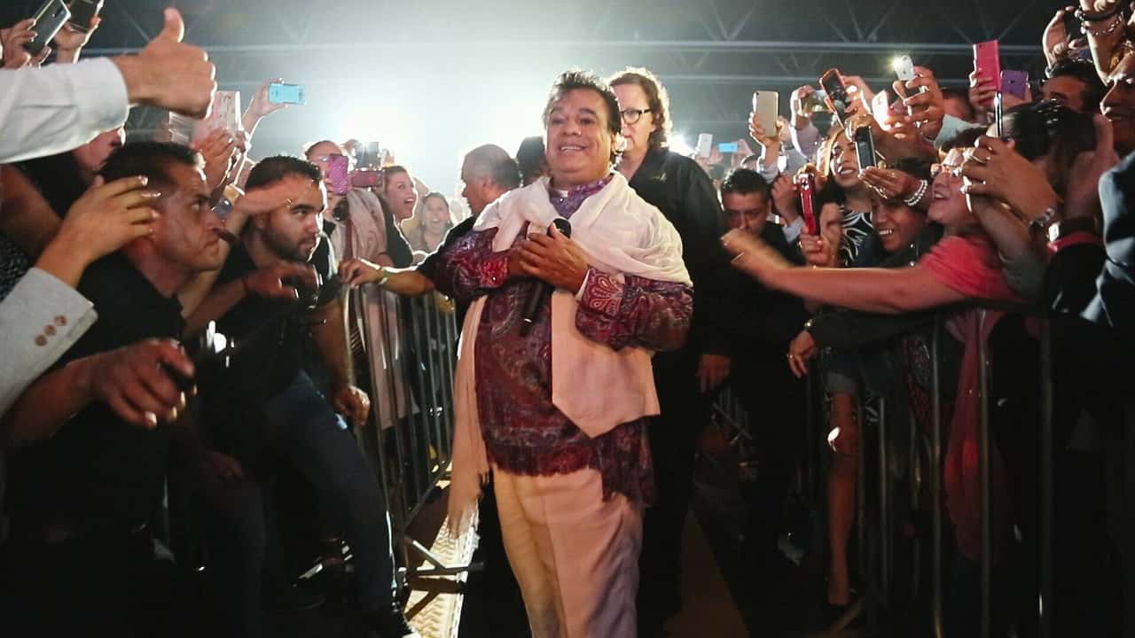 Juan Gabriel: I Must, I Can, I Will 1. Sezon 4. Bölüm kapak