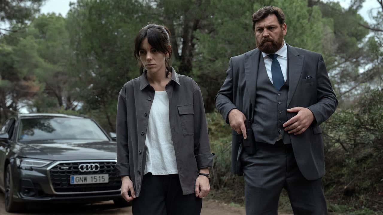 Kızıl Kraliçe 1. Sezon 2. Bölüm kapak