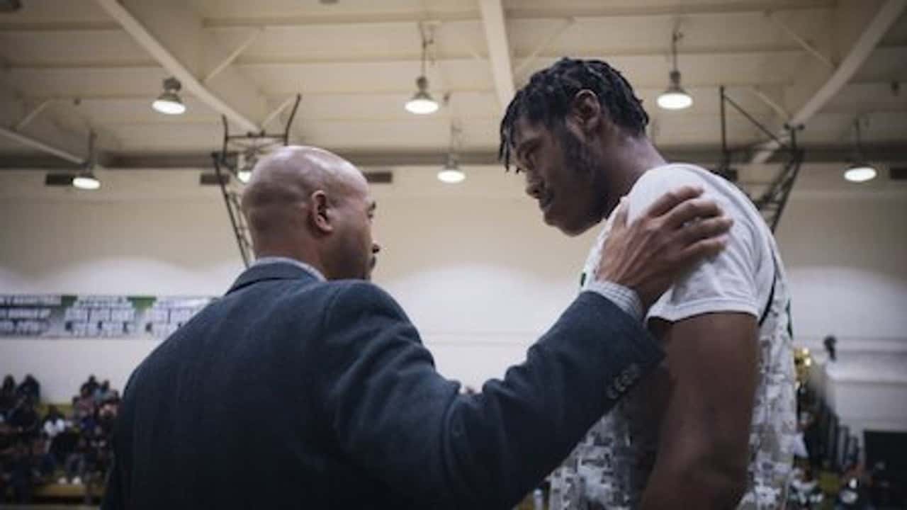 Last Chance U: Basketball 1. Sezon 7. Bölüm kapak
